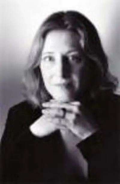 Mairi Mackinnon