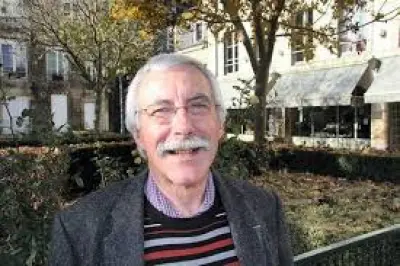 Yves Lecouturier