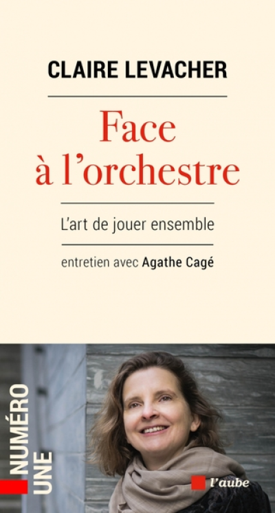 Face à l'orchestre