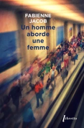 Un homme aborde une femme