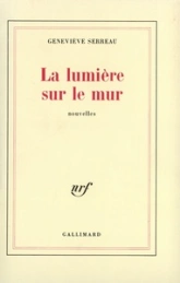 La lumière sur le mur