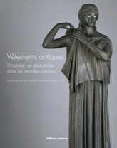 Vêtements antiques